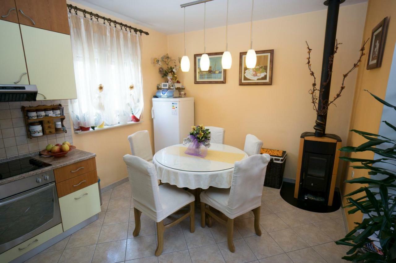 Апартаменти Apartman Barbi Спліт Екстер'єр фото